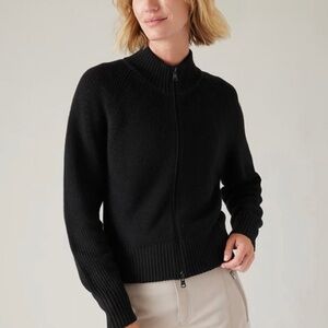 Athleta black en route full zip women’s sweater